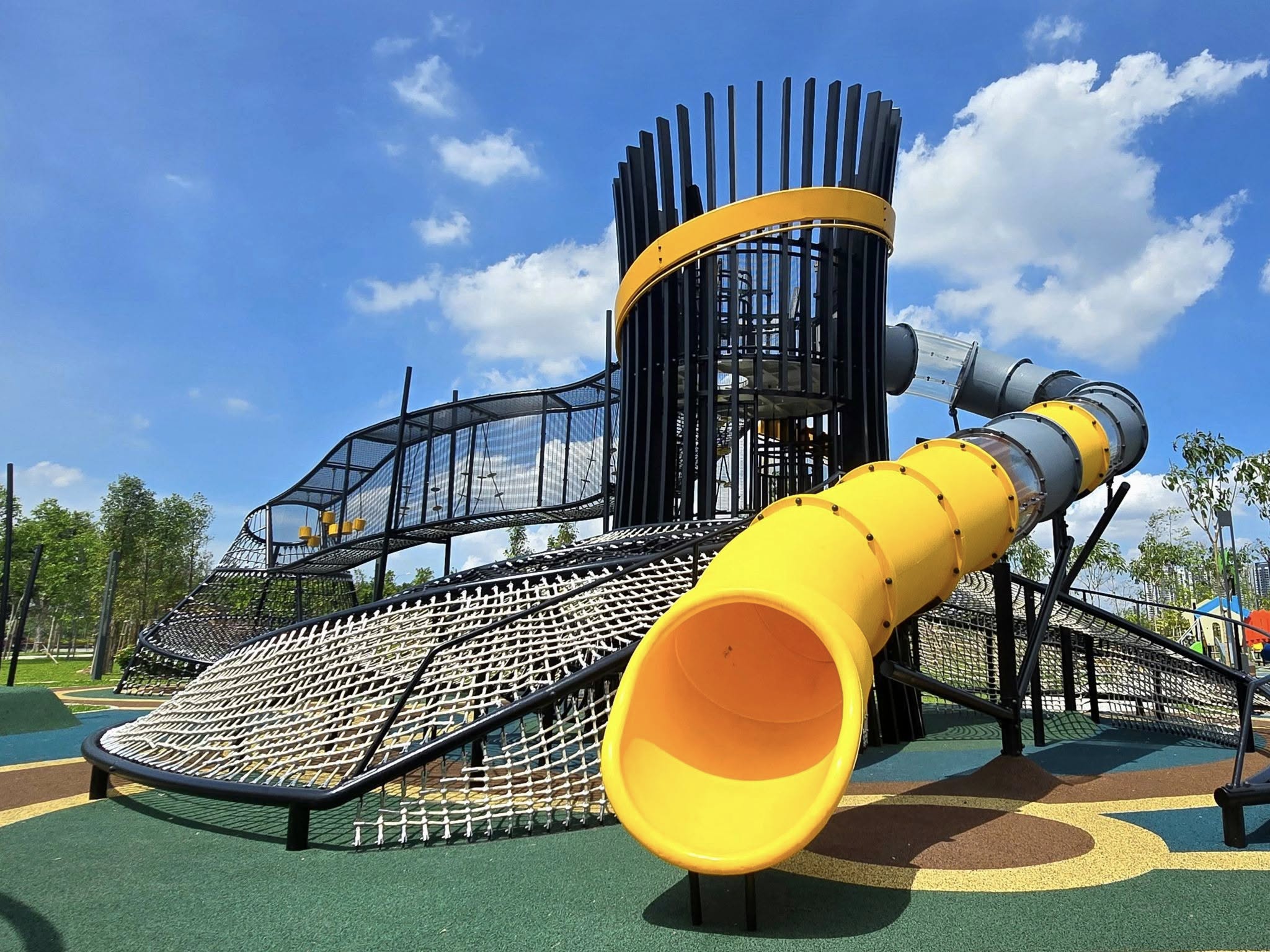 PLAYGROUND COMPONENTS